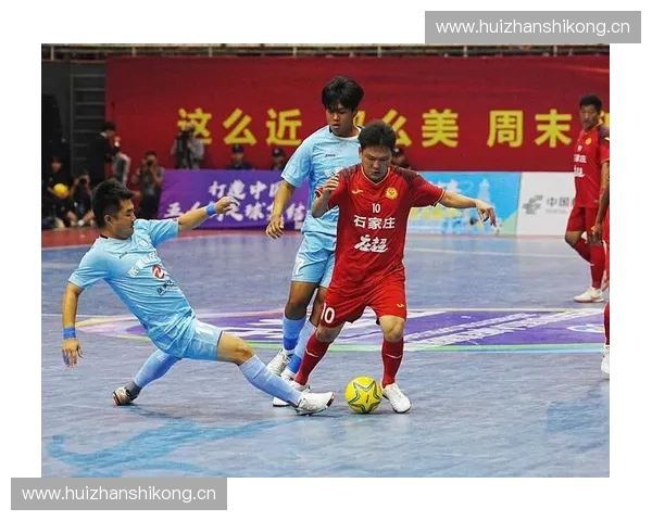 聚焦业务足球联赛发展探索创新模式推动体育行业商业化升级